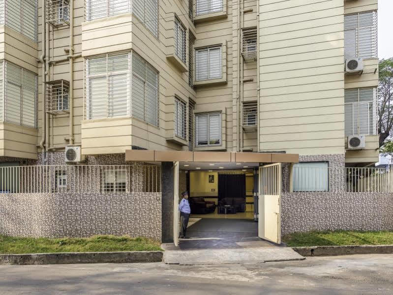 כלכותה Oyo 16703 Hotel The Platinum מראה חיצוני תמונה